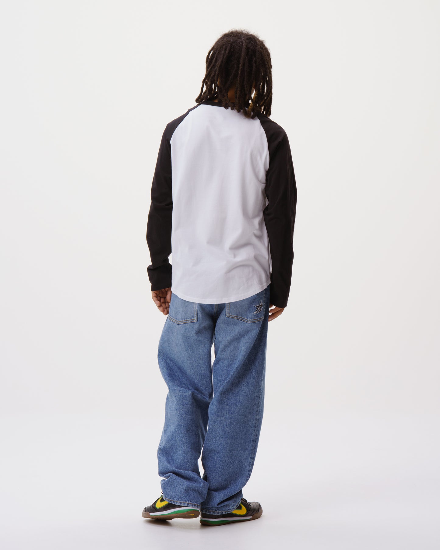 Disc Raglan L/S Tee