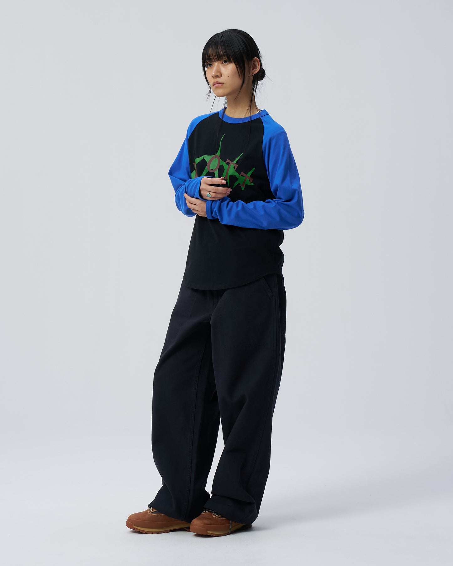 Stars Raglan L/S Tee