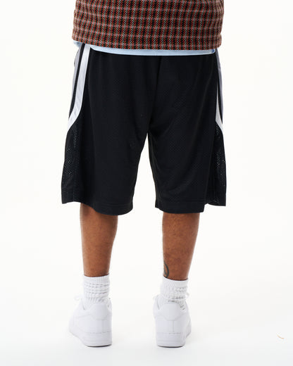 Piped Mesh Short
